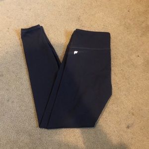 Shadow, (medium grey) Fabletics yoga pants!